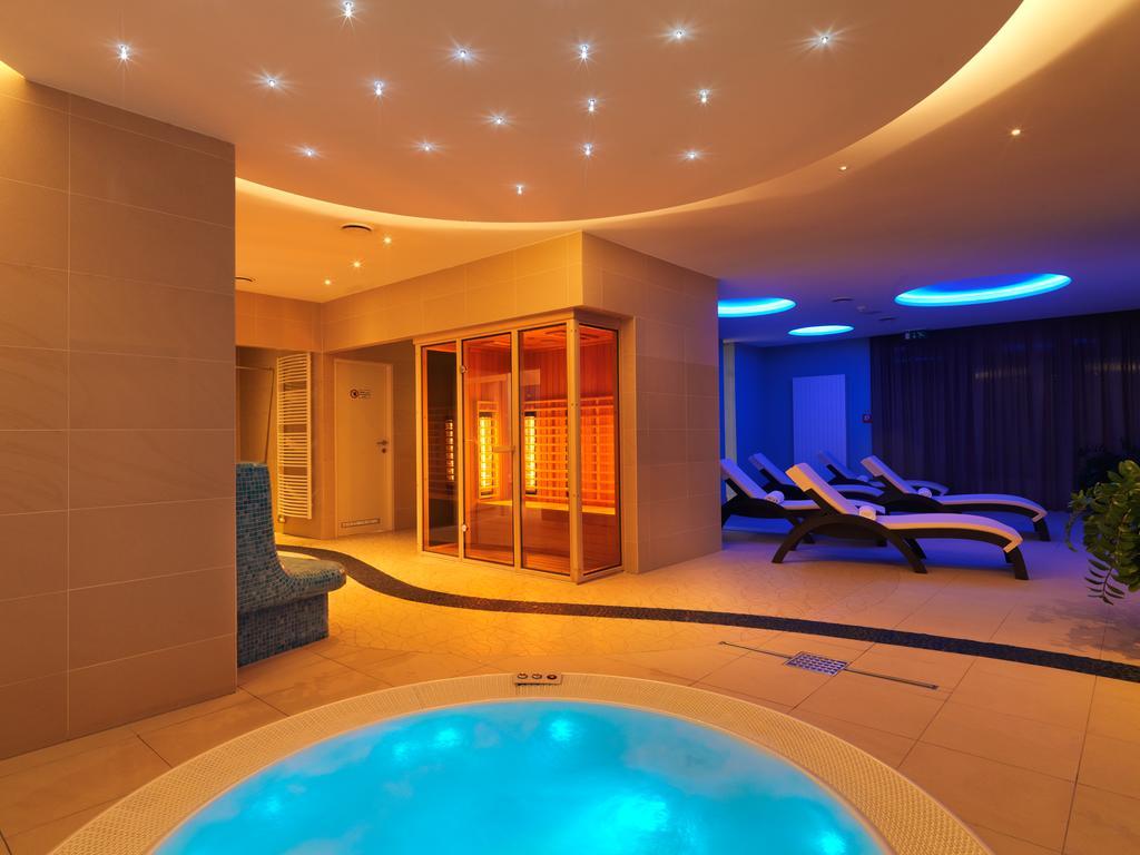 Hotel Green 돌니 쿠빈 외부 사진